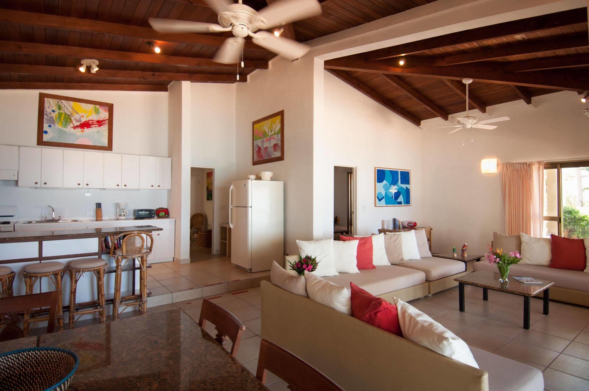 Mango Bay Resort Spanish Town Exterior photo